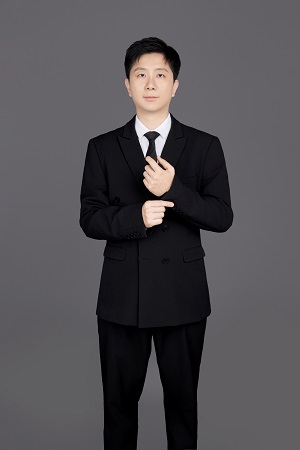 魏文渊-半身照 - 副本.jpg